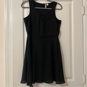 Bundle 3 for $10 or 4 for $12, Francesca’s black dress